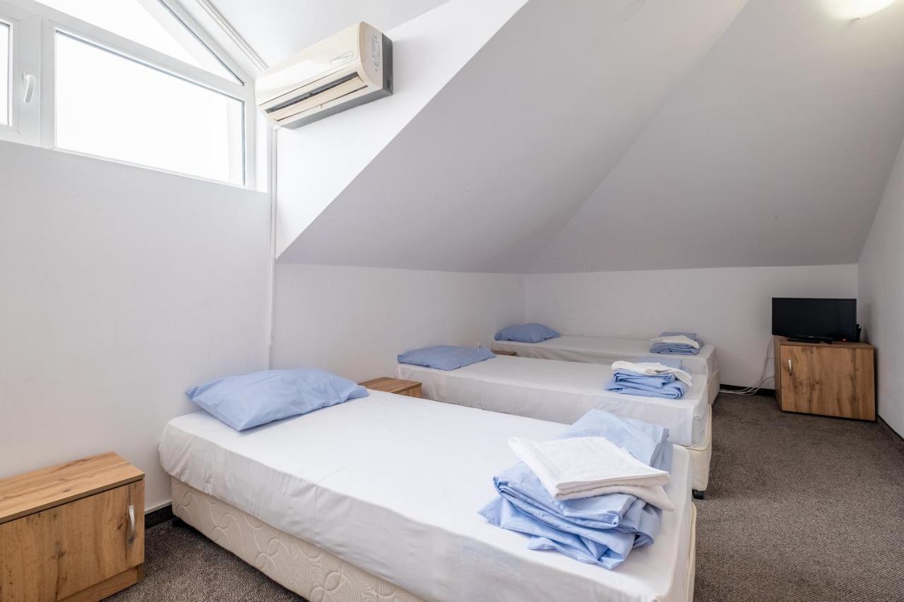 Julia Rooms Sofia Luaran gambar