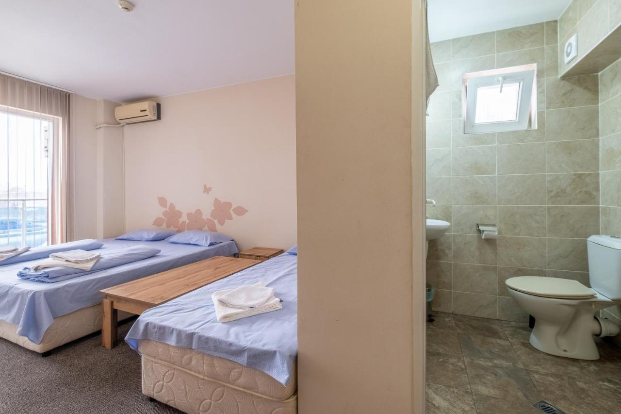 Julia Rooms Sofia Luaran gambar
